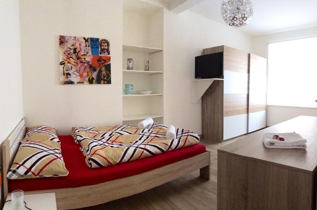 Rosengarten Rooms Bozen Chambre photo
